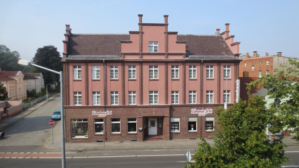 1A Hotel Zimmer Frei 슈프렘베르크 외부 사진